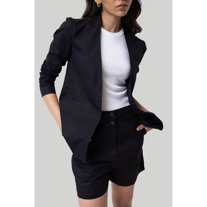 Summer Heat Blazer in Black | Reistor