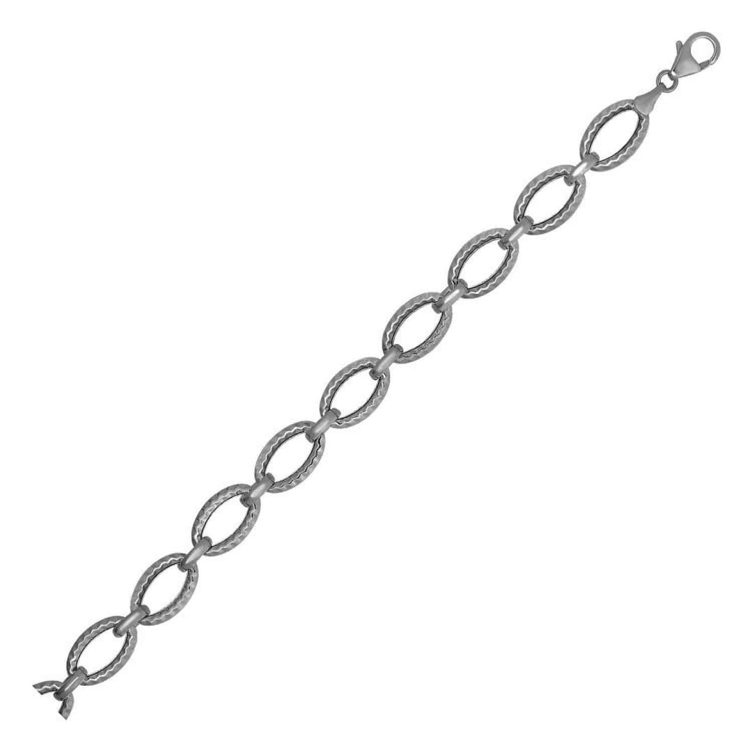 Textured Oval Link Bracelet in 14k White Gold | Richard Cannon Jewelry