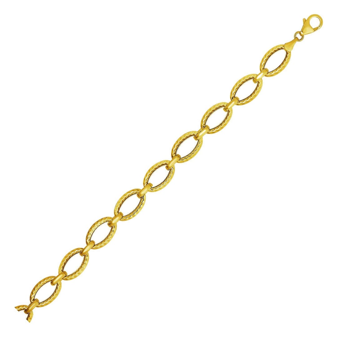 Textured Oval Link Bracelet in 14k Yellow Gold | Richard Cannon Jewelry